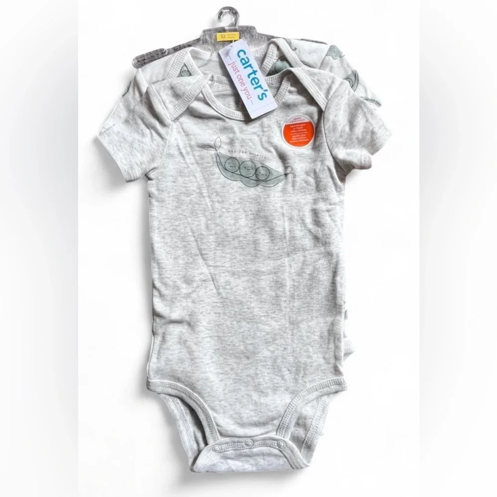 Carter's Light Gray Baby Onesie with Pea Pod Graphic NWT Size 12months